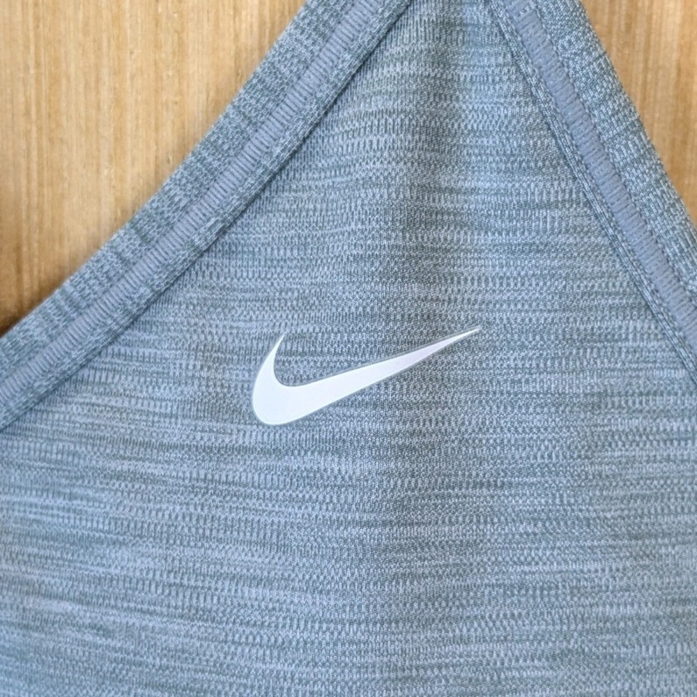 Nike Dri-FIT Women Gray Heathered Adjustable Strap Sports Bra Medium Active Gym - Picture 2 of 7